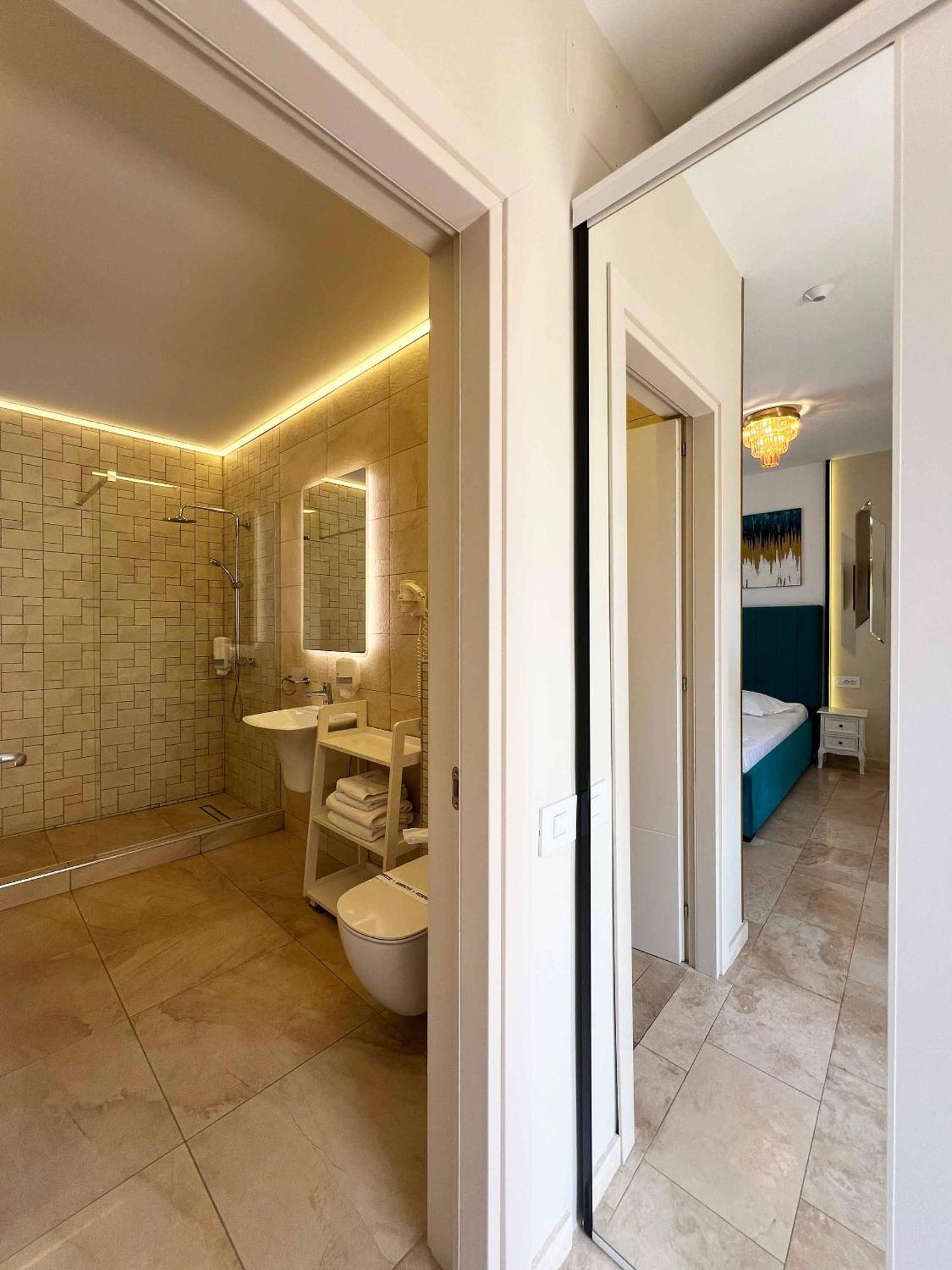 Hotel Ducu - Adults Only